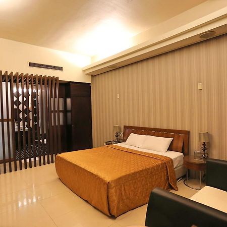 Hua Jia Motel Tainan Bagian luar foto